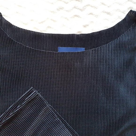 Beautiful chic camisole - Picture 3 of 4